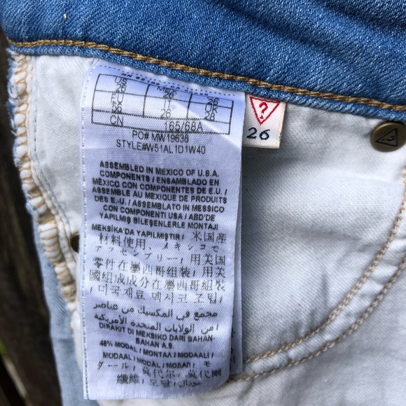 Guess Jeans - Denim Cutoff Shorts - Size 26 - Picture 7 of 8